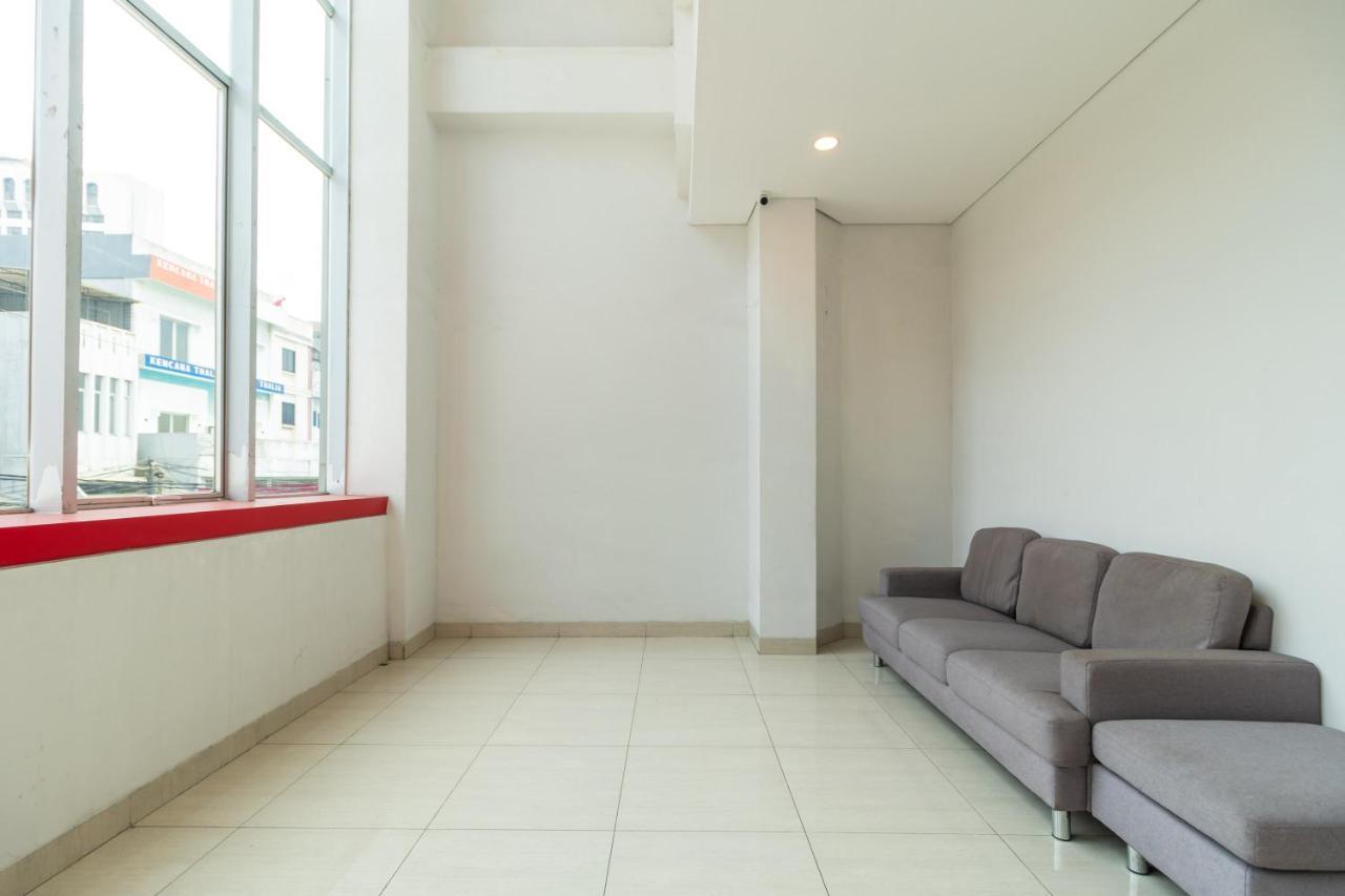 Urbanview Hotel Casa Kota Mangga Besar Jakarta Bagian luar foto